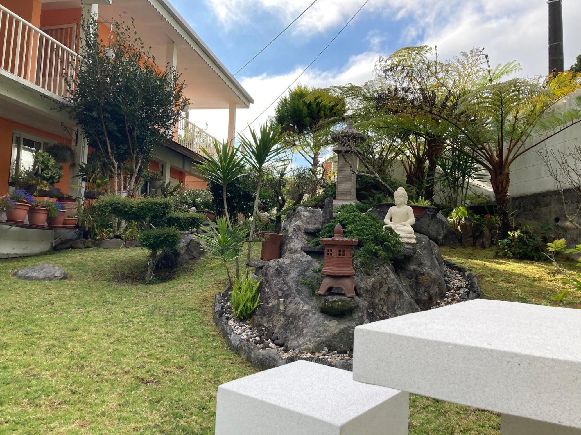 Les Begonias Villa Cilaos Exterior photo